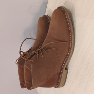 New Men's chukka boots 11.5 tan